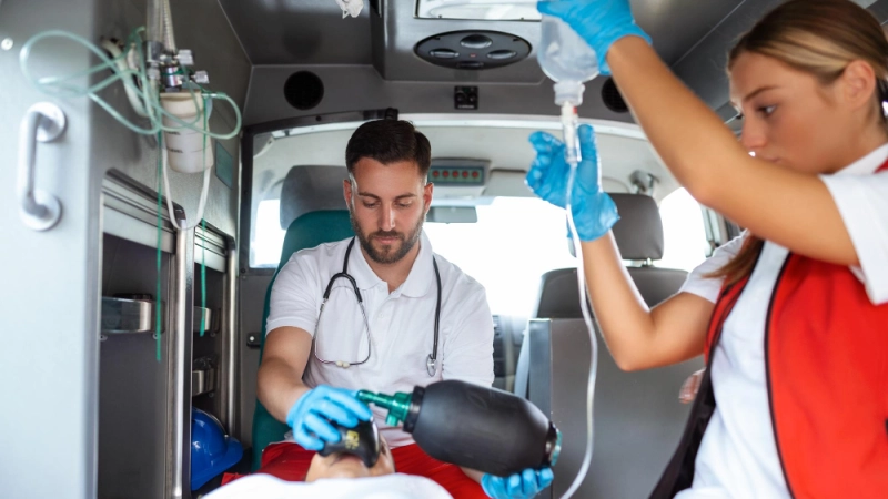 Pôle Urgences et soins critiques